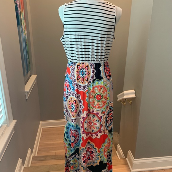 Sleeveless maxi dress B/W stripe & floral print.XL - Picture 4 of 10